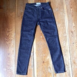 Everlane high rise skinny dark blue jeans, size 25.